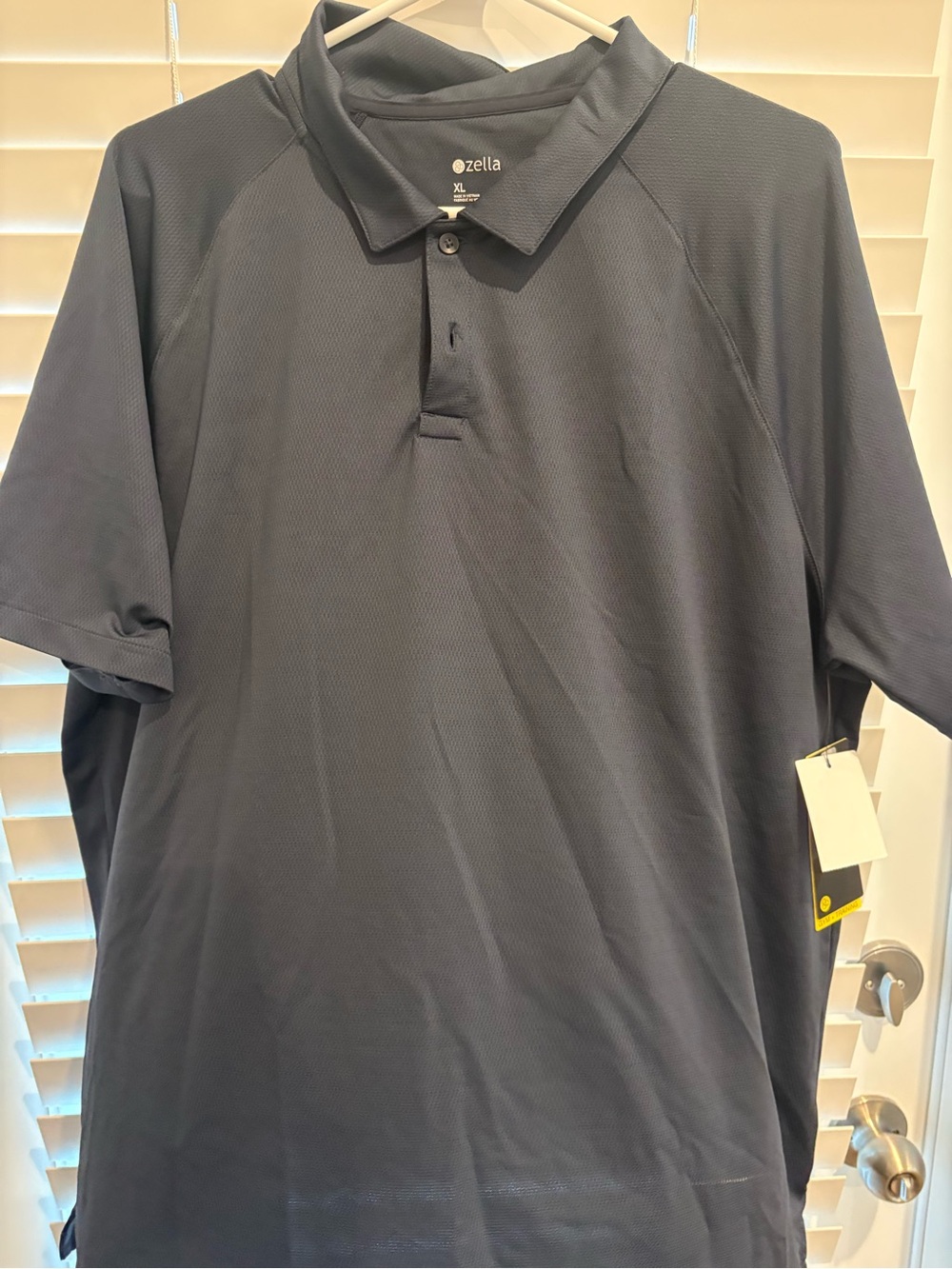 Zella Men's Polo Shirt in Navy Blue